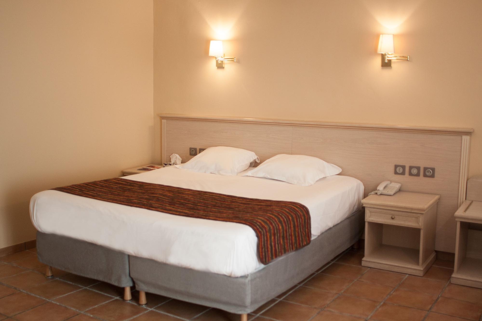 Hotel Artea Aix Centre Αιξ-αν-Προβάνς Εξωτερικό φωτογραφία